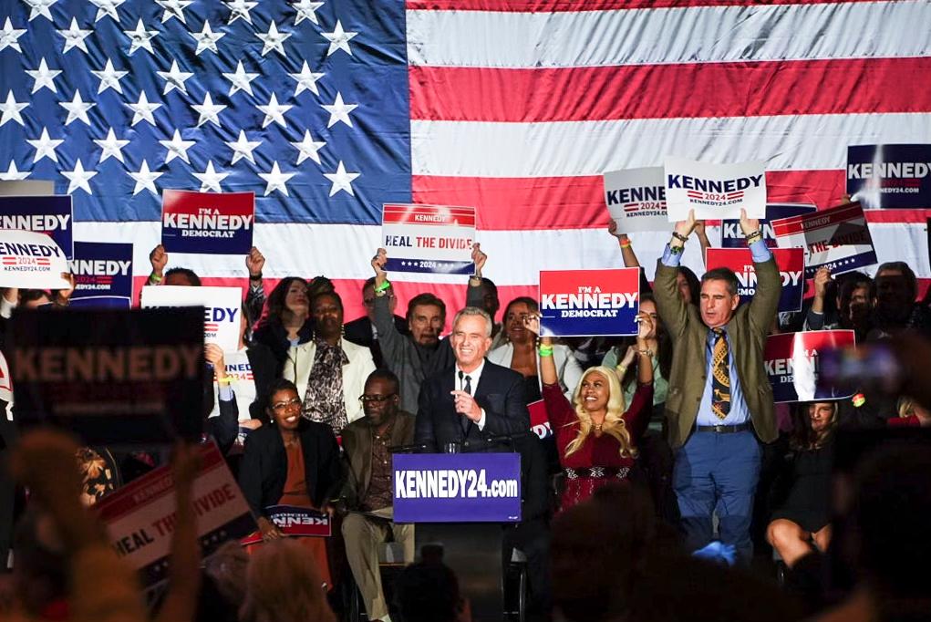Robert F. Kennedy Jr. announces his 2024 presidential bid and Democratic primary challenge to President Joe Biden in Boston on April 19, 2023. (Madalina Vasiliu/Epoch Times)