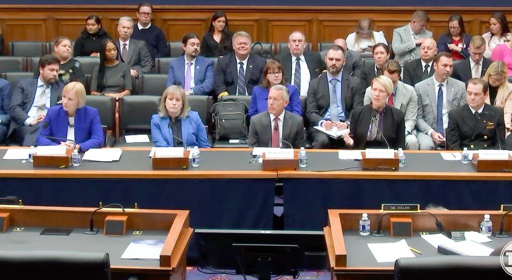 US Aviation ‘Going Off a Cliff’ Unless More Pilots Step Up, Get Better Training, Capitol Hill Hearing Told