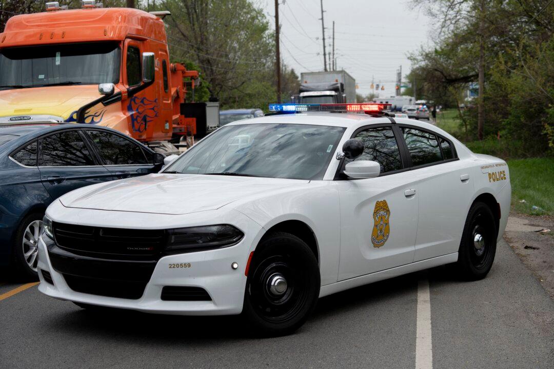 Suspect Killed, 2 Indianapolis Officers Shot in Gun Battle
