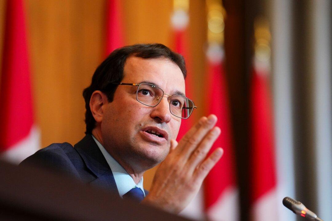 Feds Have No Data on How Regulations Reduce Emissions: Audit