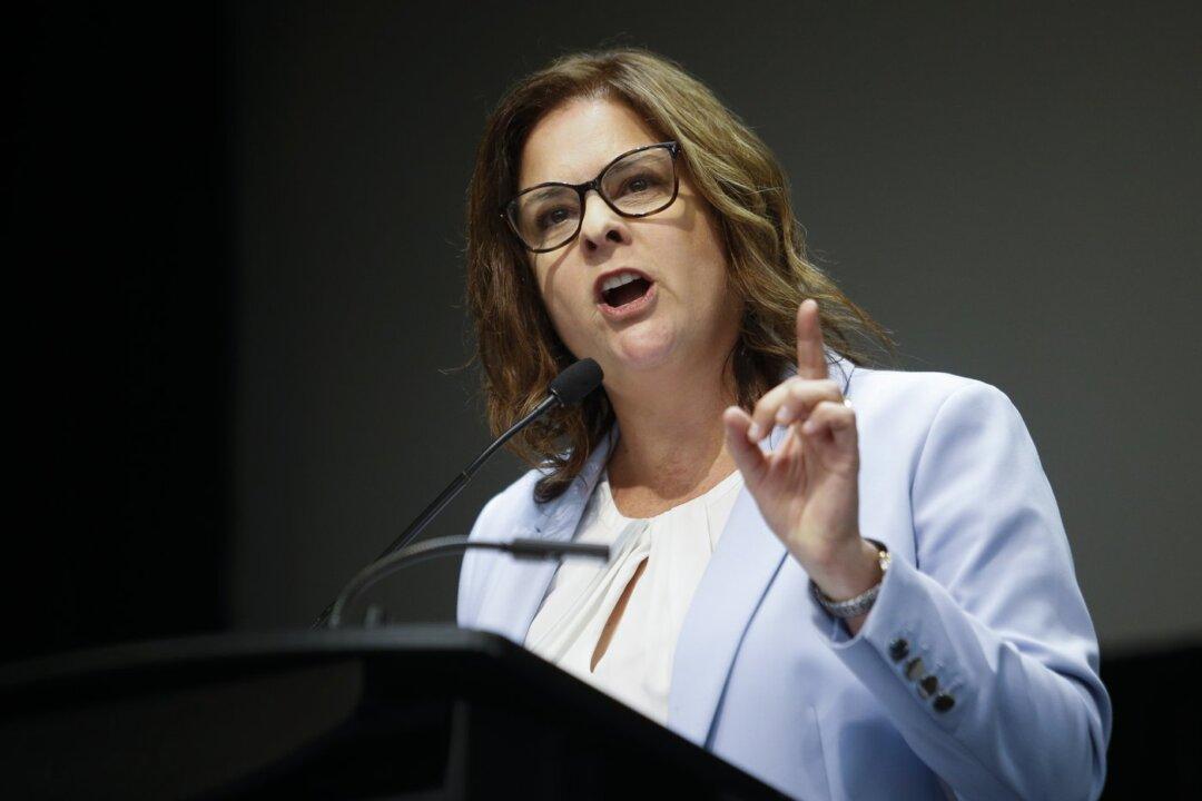 Manitoba Premier Promises to Increase Parental Rights, Inform Parents About Gender Dysphoria