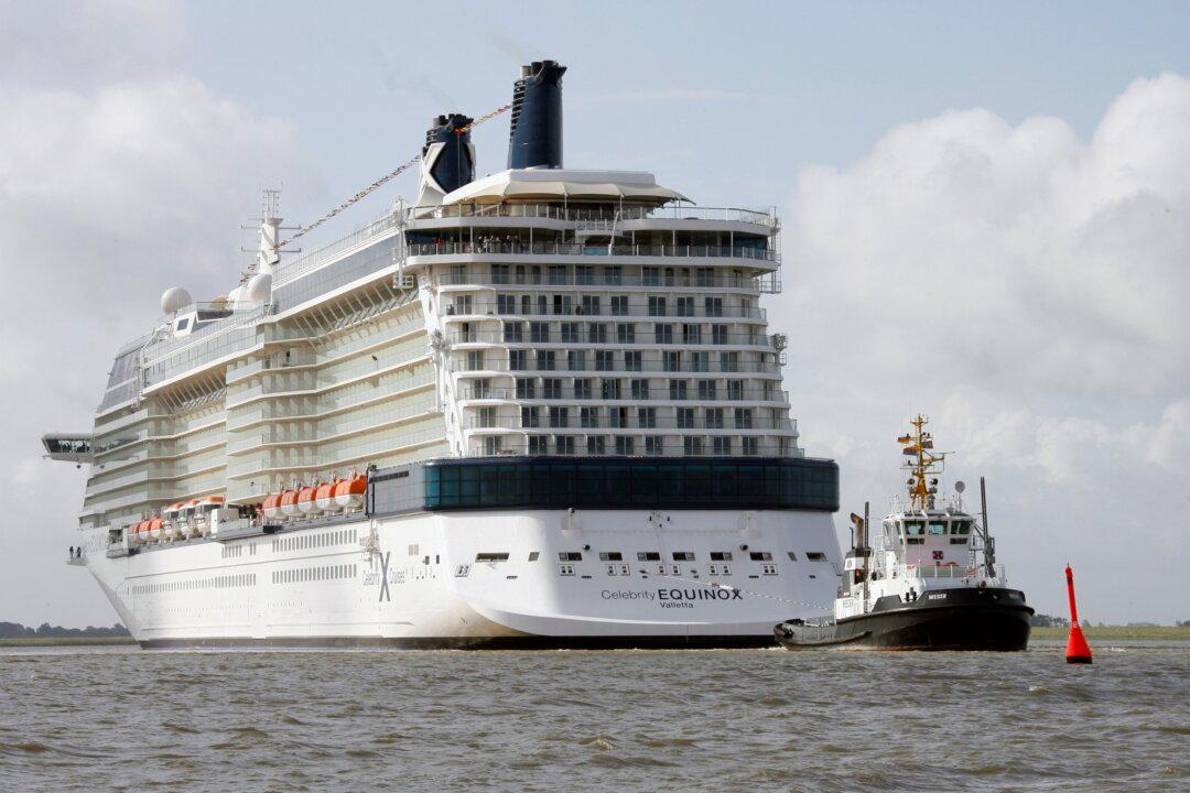 Cruise Line Let Passenger’s Body Decompose, Lawsuit Says