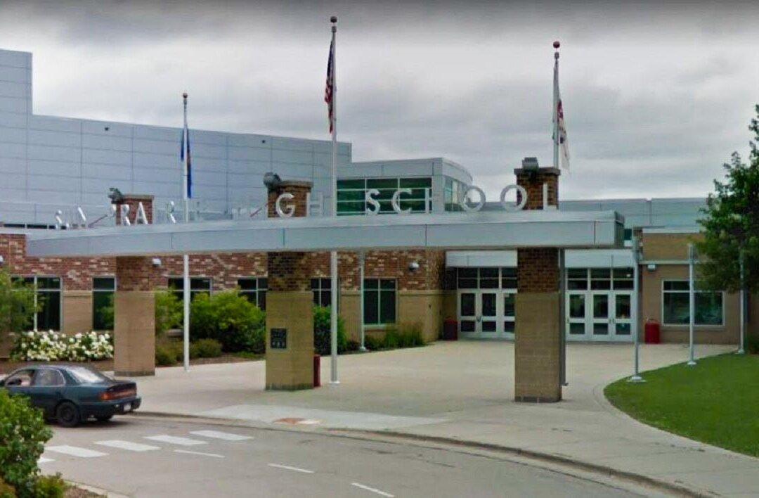 Man Claiming to Be a Woman Exposed Himself to High School Girls: Letter