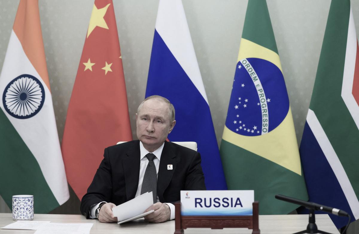 BRICS Bloc May Expand as 19 Nations Request Membership, Official Reveals