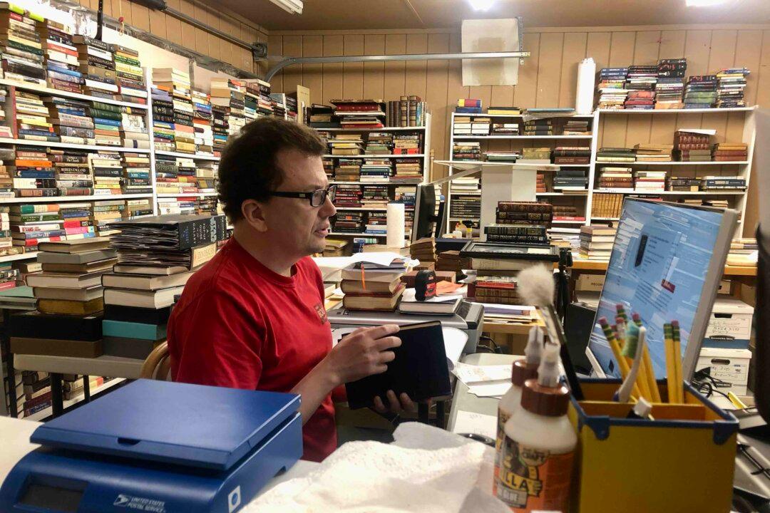 The Art of Collecting Books