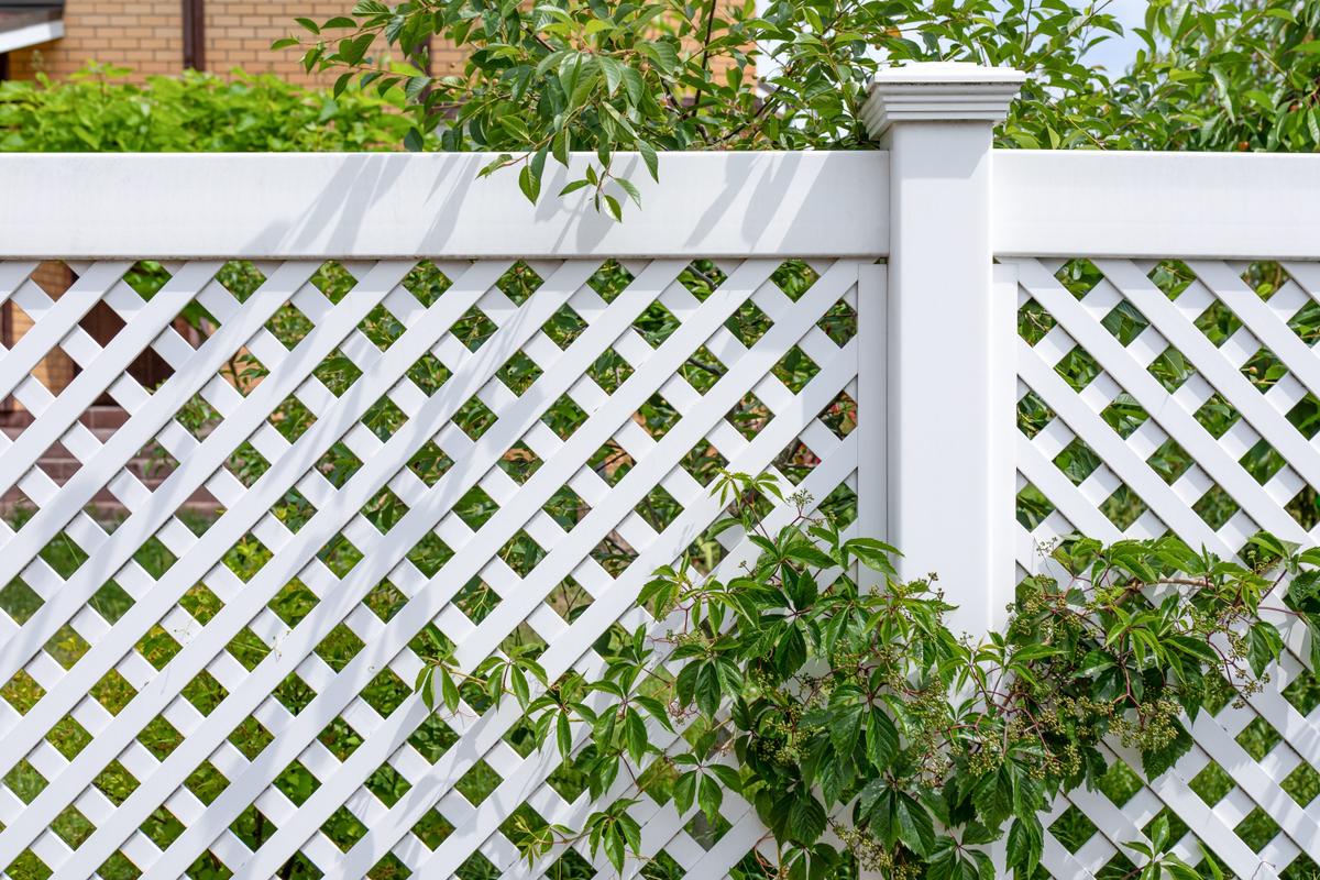 Vinyl Fencing Requires No Maintenance