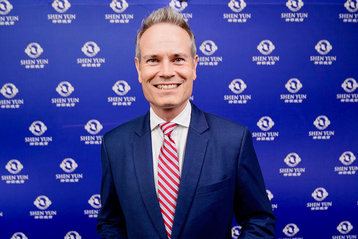 Shen Yun’s ‘Powerful Message’ Is ‘Food for the Soul,’ Says Australian MP