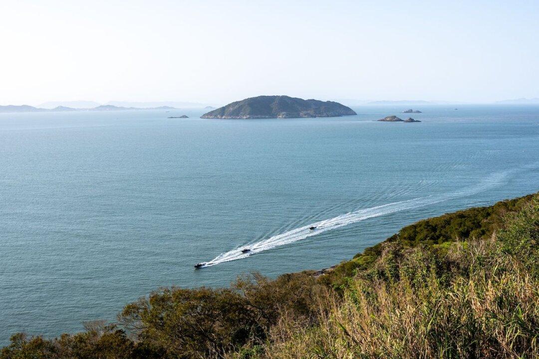 China Flies 38 Fighter Jets, 6 Navy Vessels Near Taiwan