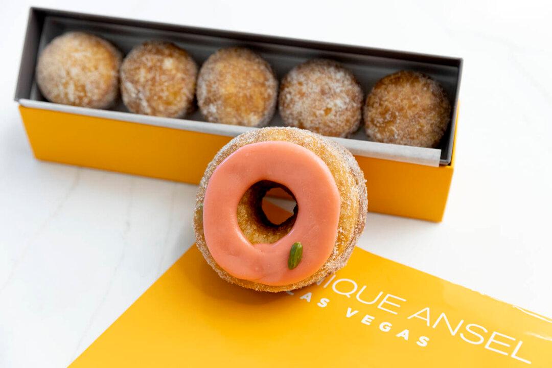 Dominique Ansel visits Vegas to celebrate 10 years of the Cronut