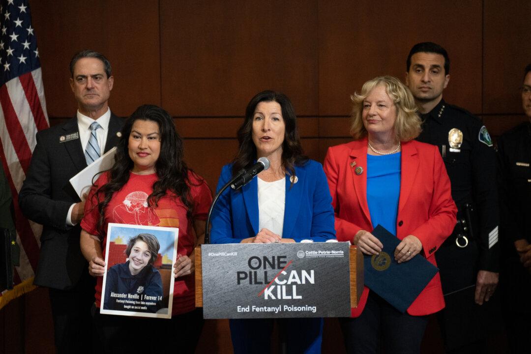 California Bill Targets Illicit Online Drug Sales to ‘Address Fentanyl Crisis’