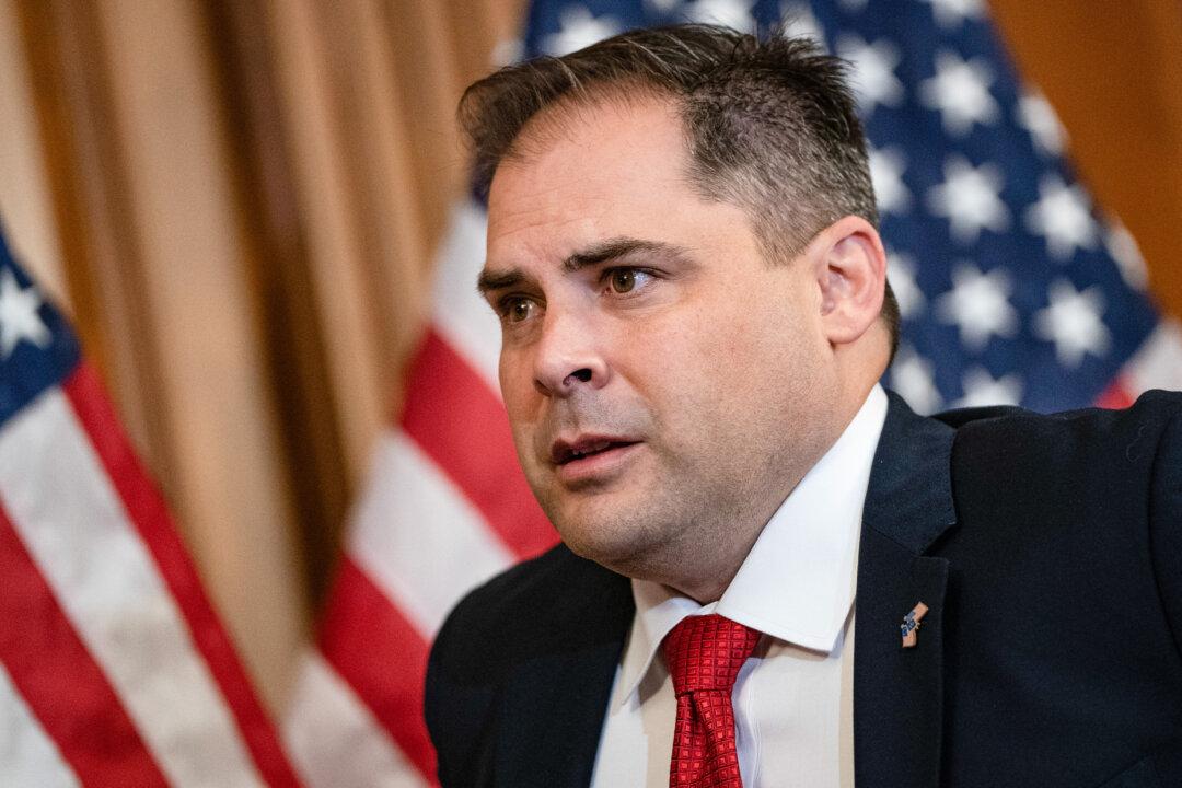‘Uninspiring’ Political Leadership Driving Recruits Away from Military: Rep. Garcia