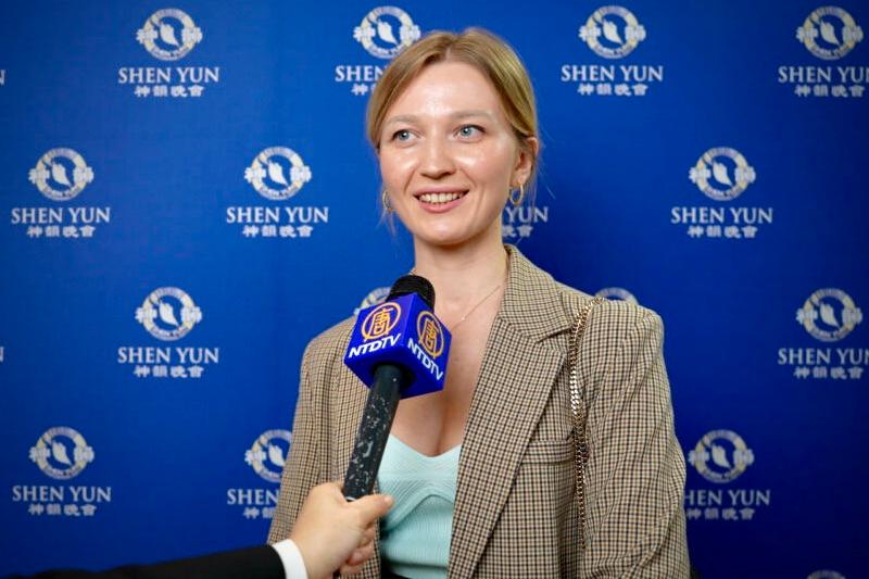 Shen Yun Brings ‘Absolute Beauty’ and Goodness Into World, Says Pianist