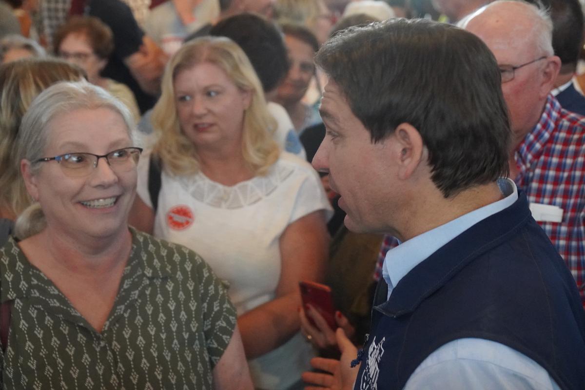 DeSantis Tells Iowa Republicans He Can Lead GOP Past Biden