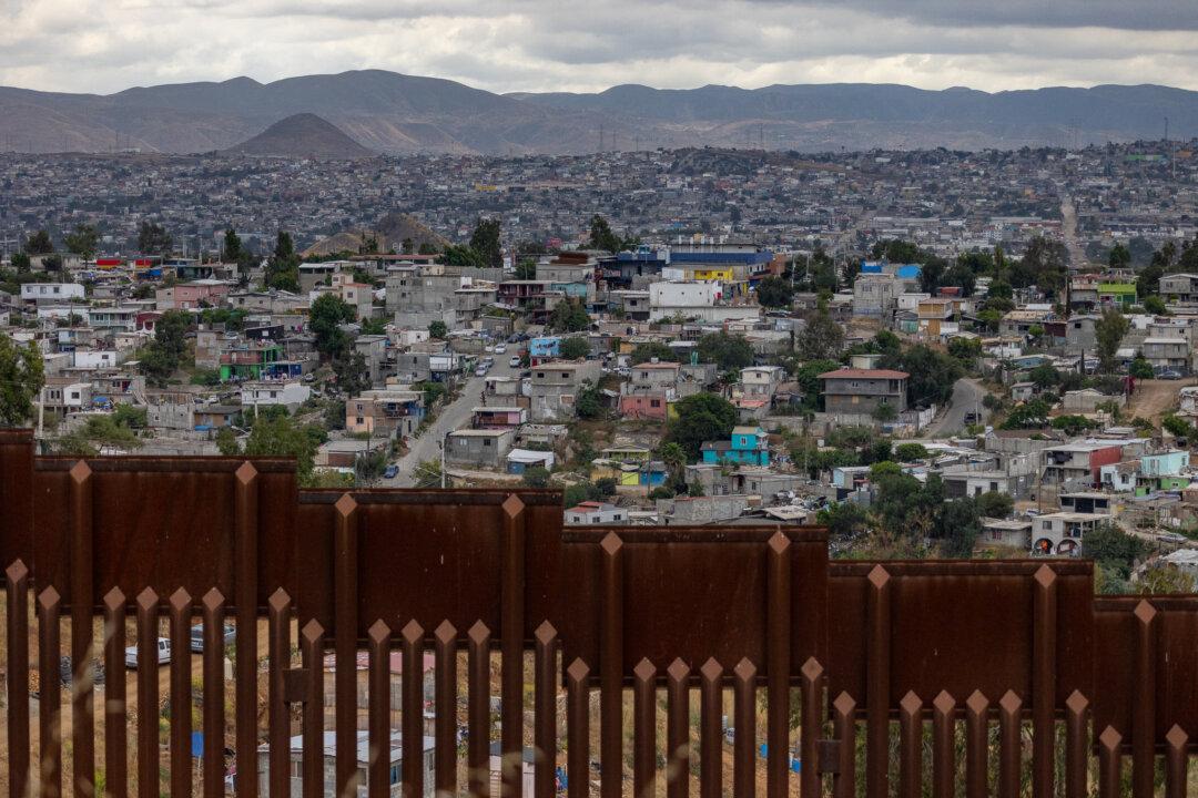 Federal Agency Forced to Build Part of Trump’s Border Wall