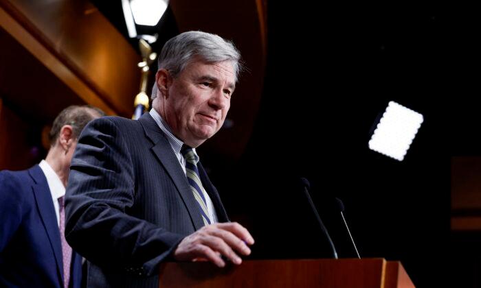 Democrats, Republicans Battle Over Supreme Court Ethics Questions in Senate Hearing
