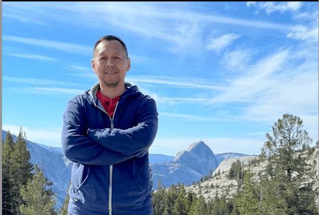 Chinese Entrepreneur Flees China, Sees No Hope for Chinese Economic Recovery