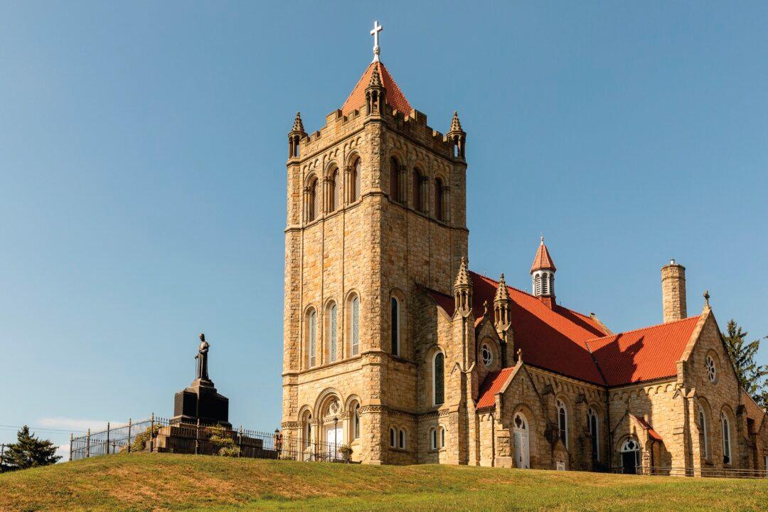 How a Russian Aristocrat Stripped Off His Title and Left for America to Serve the Poor