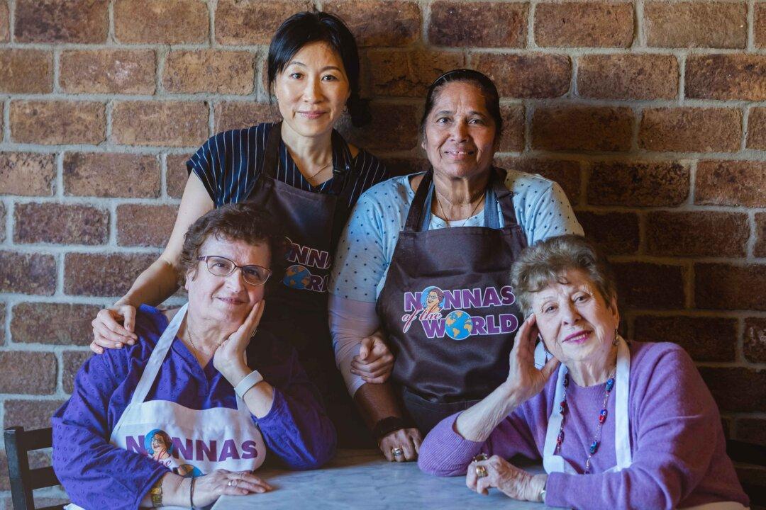 The New York Restaurant Where Grandmas Run the Kitchen