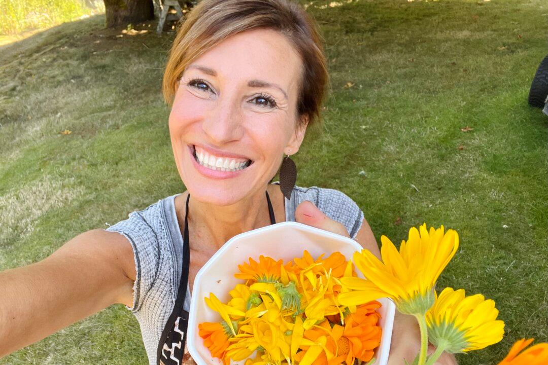 The Healing Power of Herbs: How an Herbalist and Survival Expert Conquered Her Debilitating Diagnosis