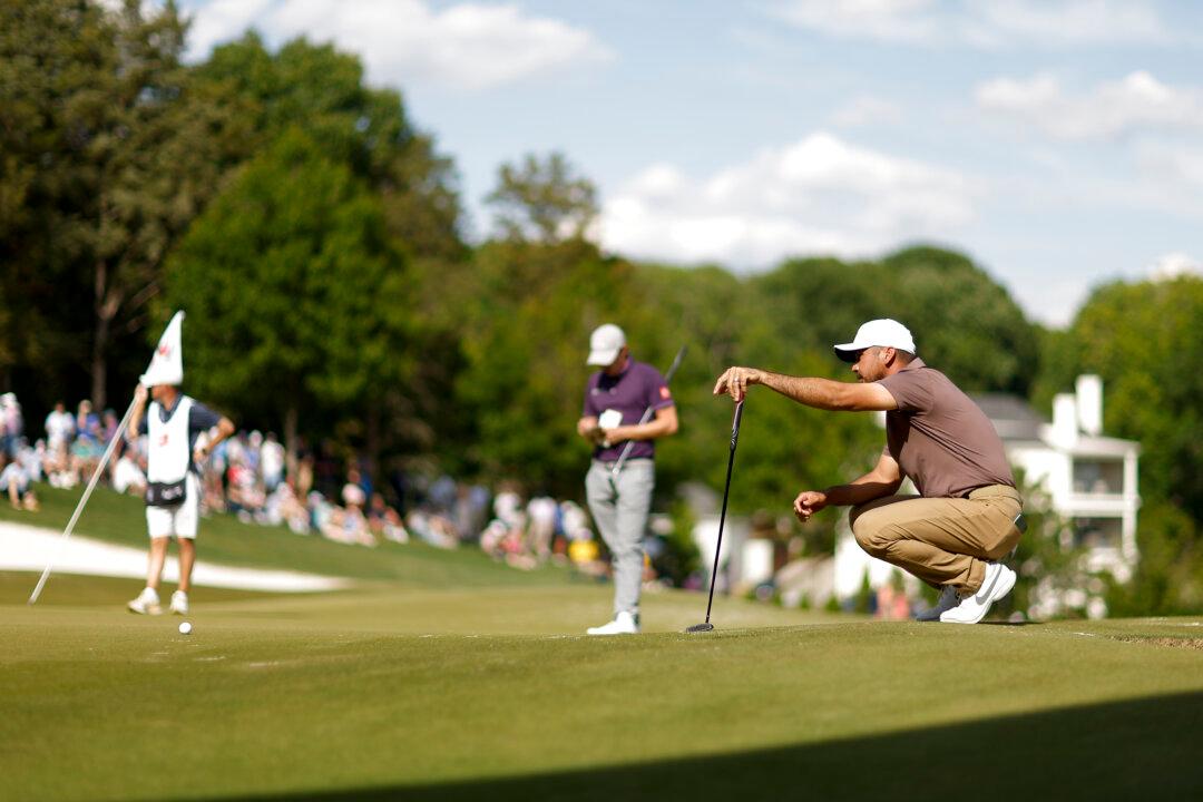 Hatton in 3-way Tie for Lead at Wells Fargo; McIlroy Falters
