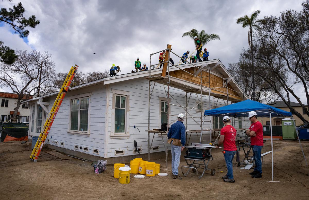 Habitat for Humanity Adds 2 New Homes for Working Families in Santa Ana