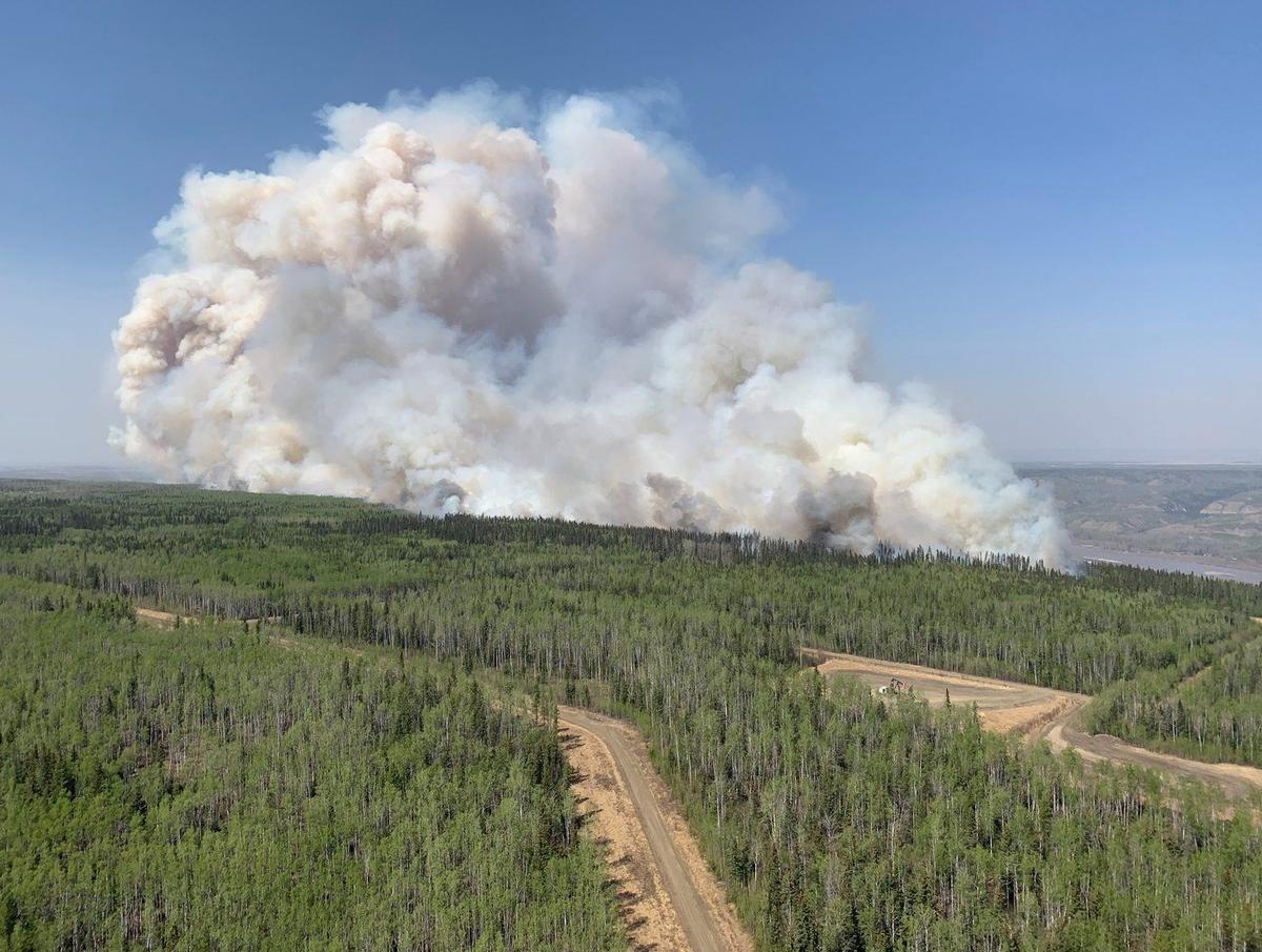 Energy Companies Curtail Production Due to Alberta Wildfires