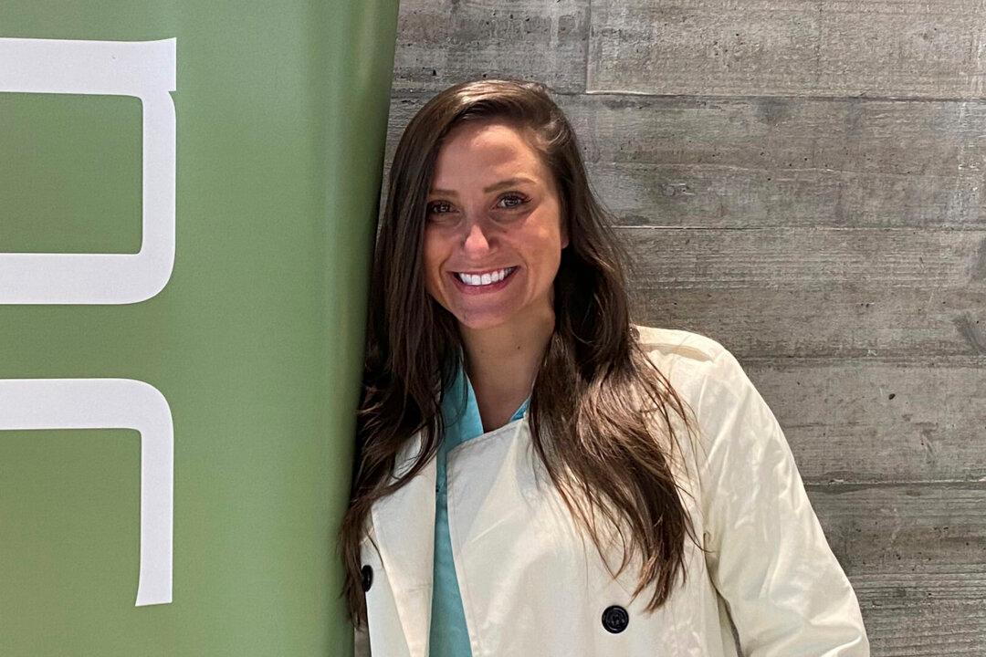 Utah Mother Who Wrote Book on Grieving Death of Husband Now Charged With His Murder