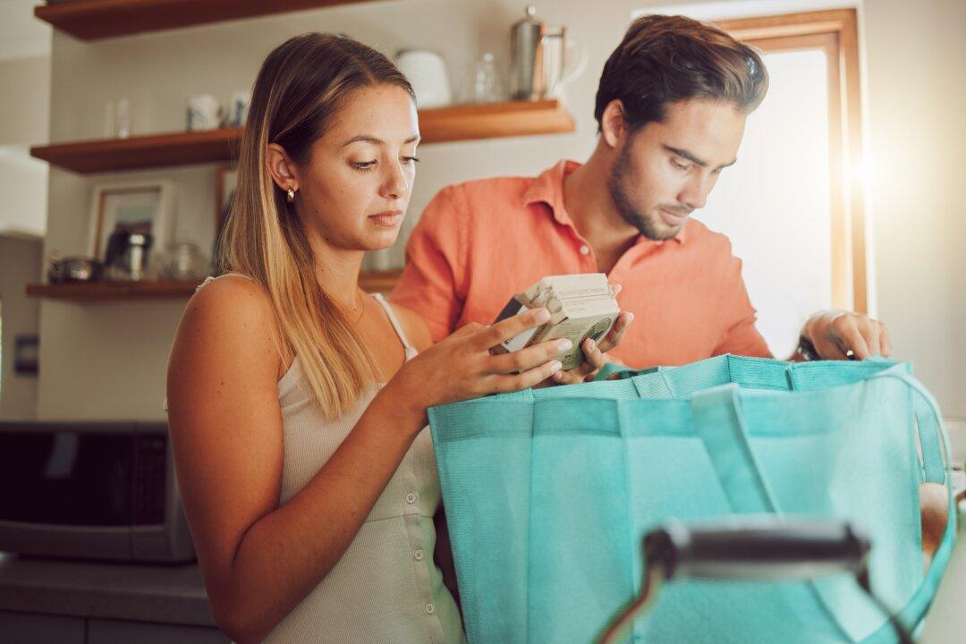 Cornell Study: Nanoparticles in Foods May Harm Gut Microbiome