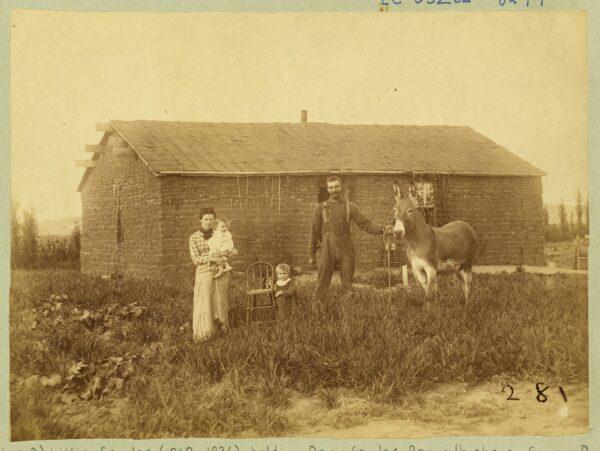 Settlers of the West, an image from "Continental Reckoning."