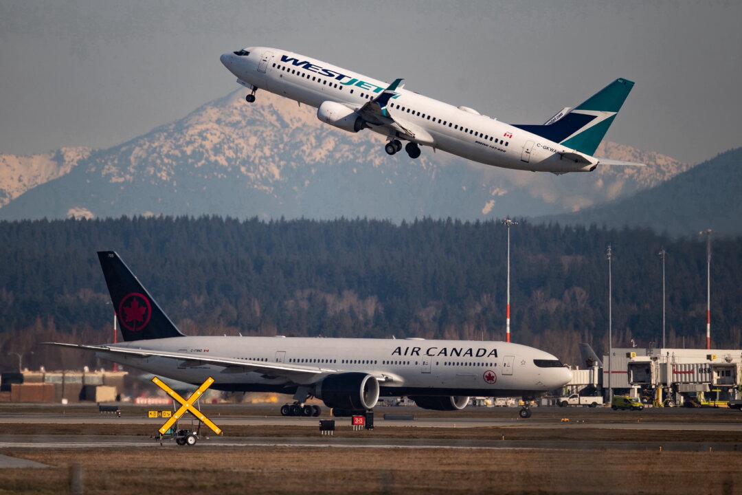 Canada’s Airline Watchdog Looks Into Concerns Over High Prices, Lack of Competition