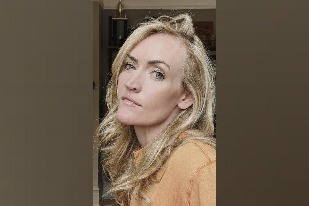 Mommy Blogger Heather Armstrong, Known as Dooce to Fans, Dead at 47