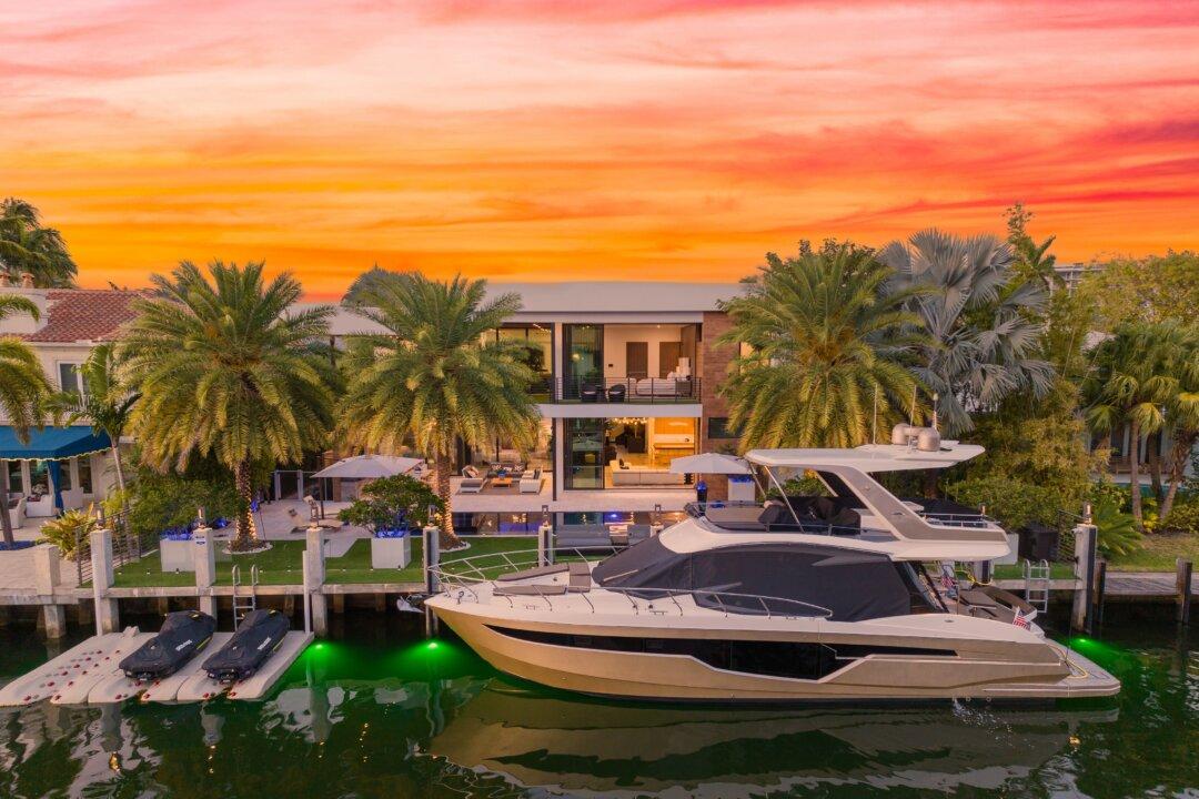 Seven Isles Masterpiece: A Home for You and Your Yacht