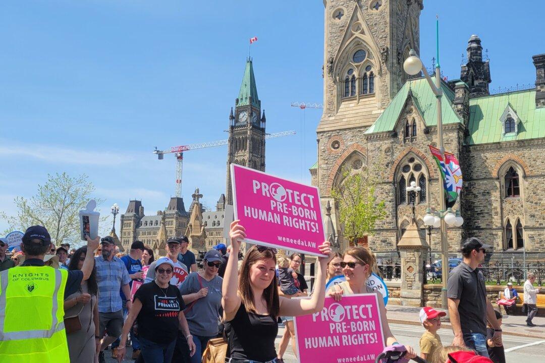 ‘Protect All Human Beings’: Thousands Gather in Ottawa for Annual ’March for Life' Rally