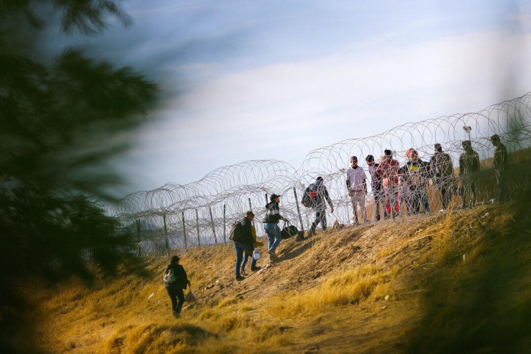 Federal Judge Expands Block on Biden Policy to Fast-Track Release of Illegal Immigrants