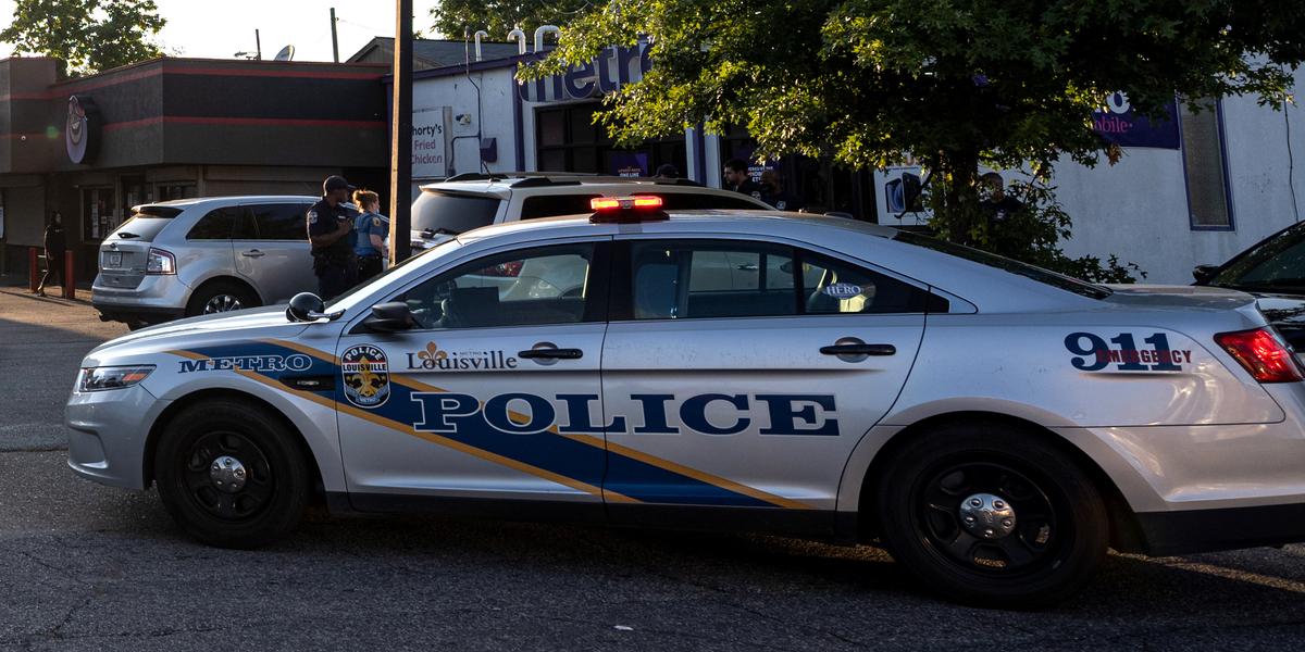 Shooting in Downtown Louisville, Kentucky, Leaves 1 Dead, 4 Wounded