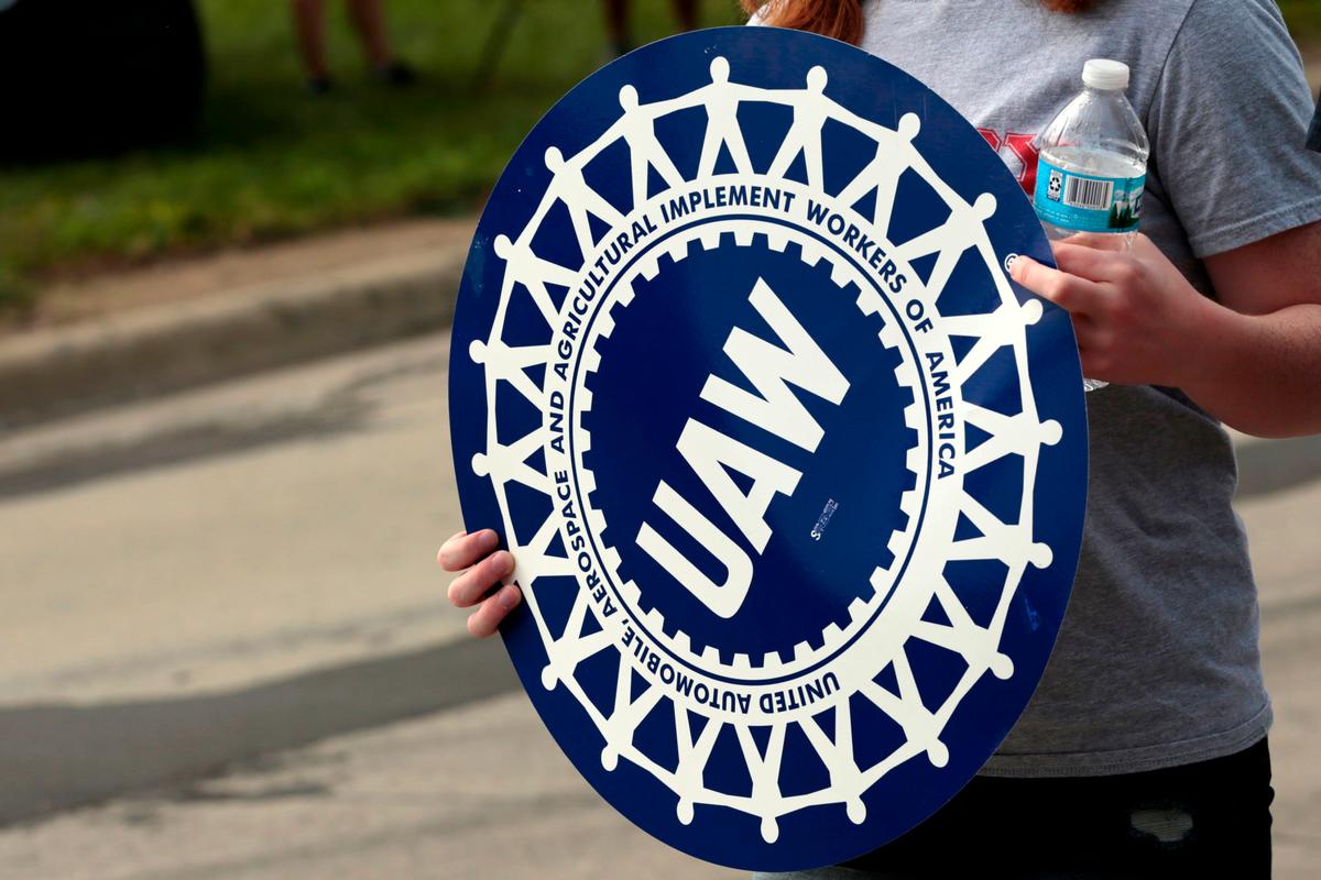 The Political and Economic Impact of a UAW Strike