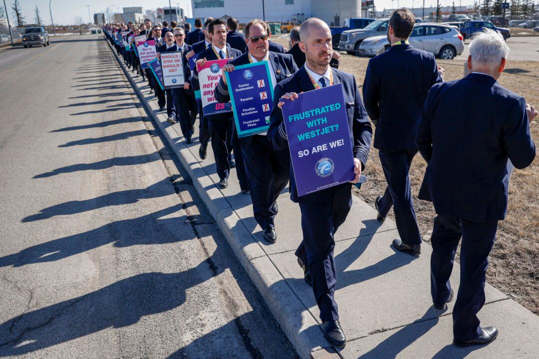 WestJet Says Union for Canadian Pilots Expects American-Style Compensation