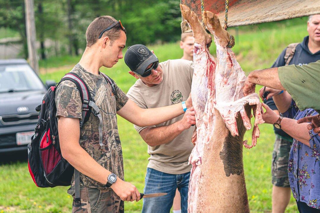 ‘We’ve Lost Our Way’: How Old School Boot Camp in Ohio Is Teaching Self-Sufficiency Skills