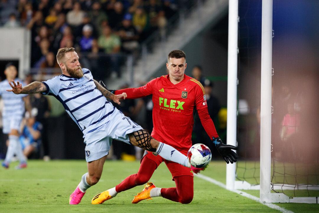 Sporting KC Spoil LAFC’s Perfect Home Record With Draw—Crew Blank Galaxy 2–0