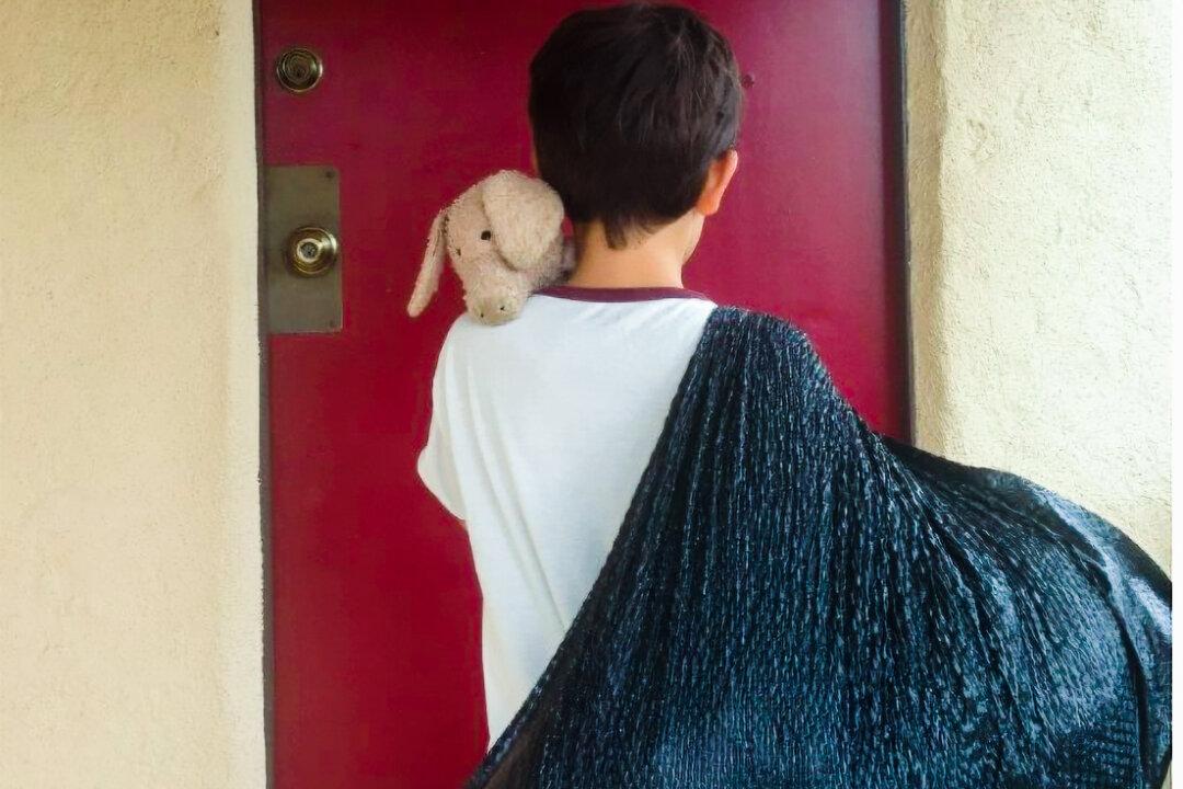 Agency With $1.7 Trillion Budget Giving Foster Kids Garbage Bags for Their Belongings