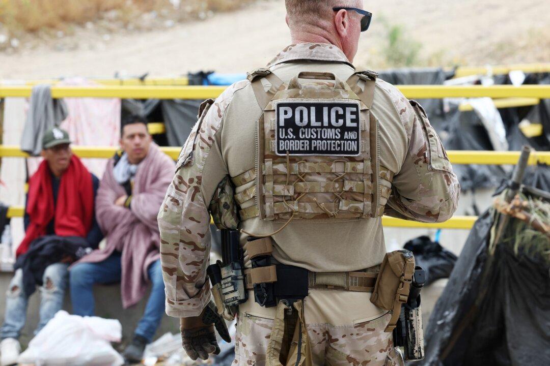 Border Sheriffs Skeptical as Illegal Immigrant Crossings Drop After End of Title 42