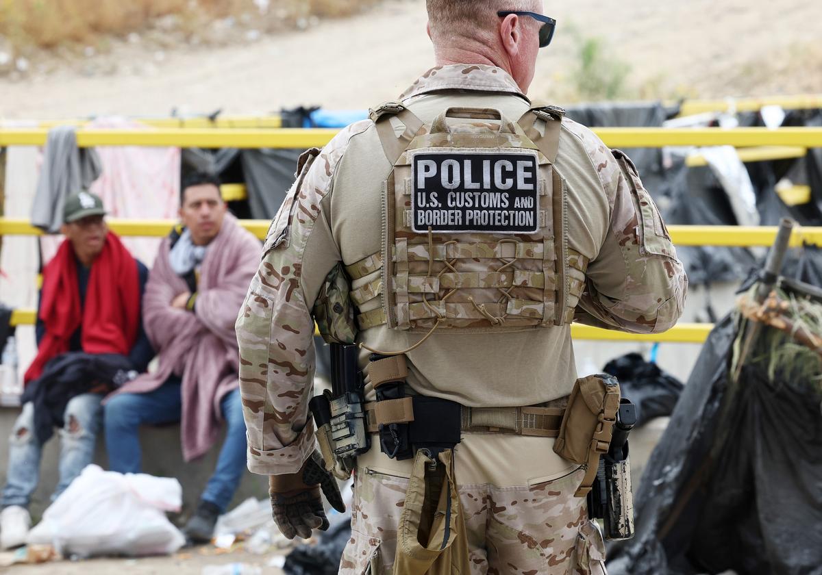 Border Sheriffs Skeptical as Illegal Immigrant Crossings Drop After End of Title 42