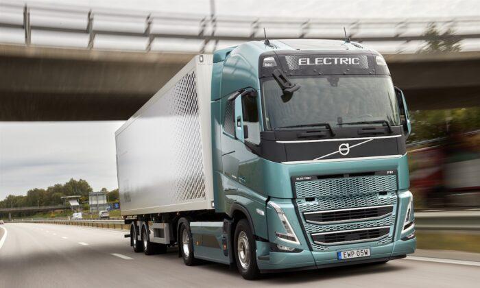 Government Backs New Fleet of Electric Trucks With $20 Million Grant