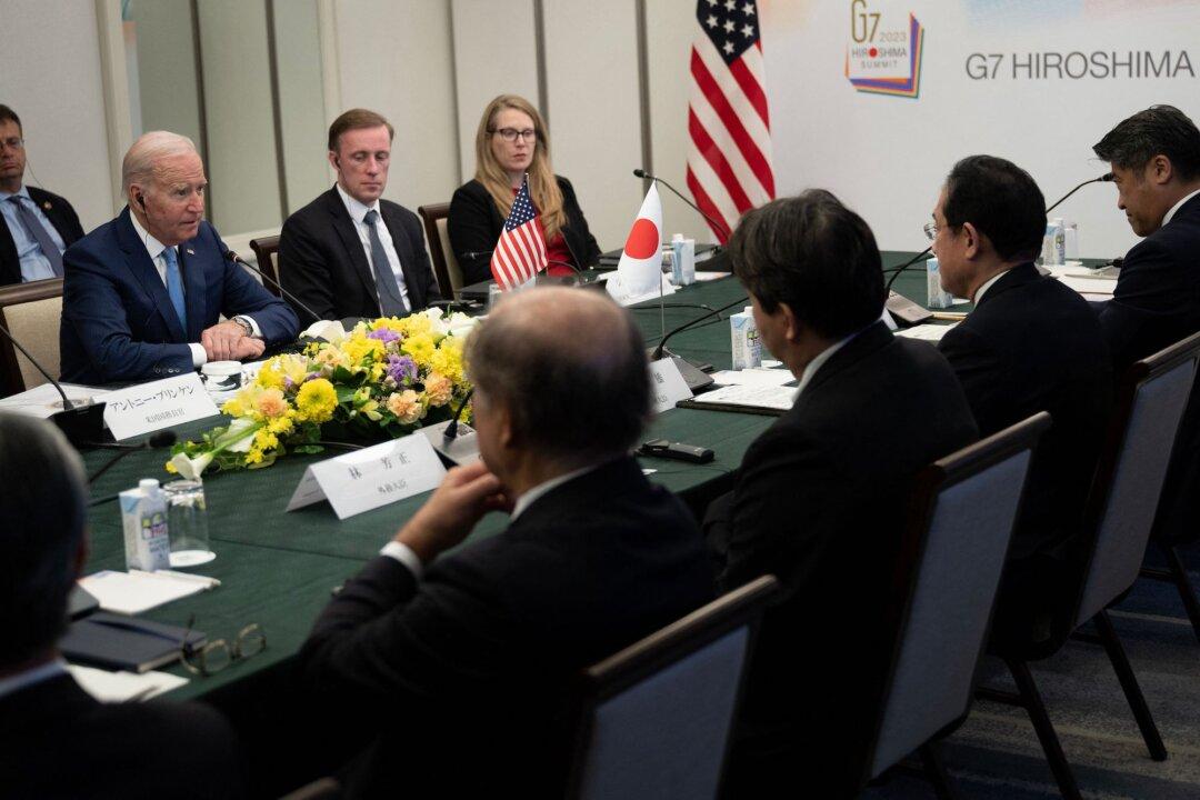 White House Says ‘Serious Differences’ in US Debt Limit Talks ’Not Generating Alarm' at G-7 Summit