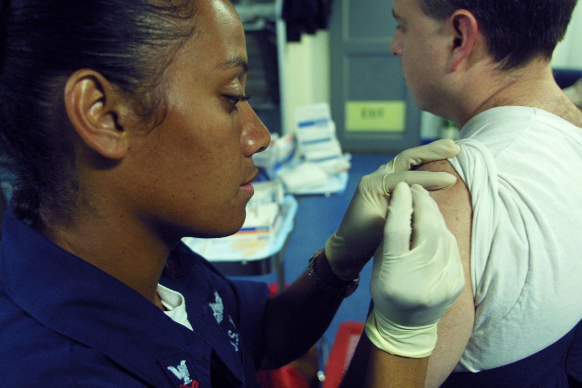 Smallpox Vaccine Recipients Died From Heart Inflammation, Autopsies Find