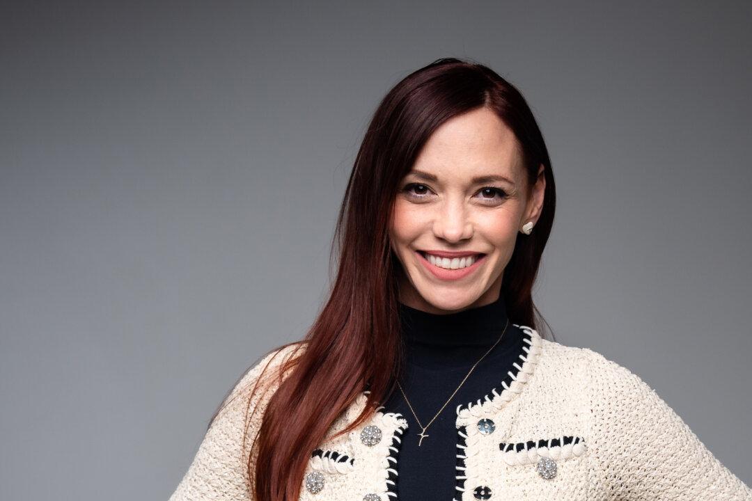 A Dancer’s Courageous Journey With Neurological Injuries After the Moderna Vaccine