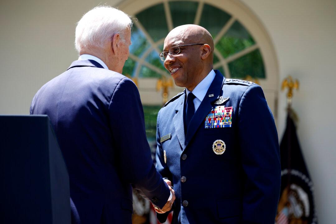 Biden’s Pick for Top US General Grilled About Memo Seeking Racial Quotas in Air Force Recruiting