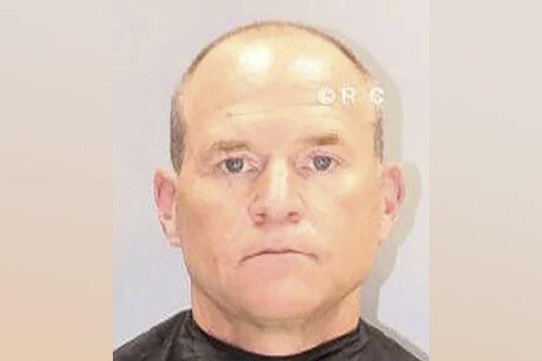 Alex Murdaugh’s Longtime Friend Admits Helping to Steal $4 Million Wrongful Death Settlement