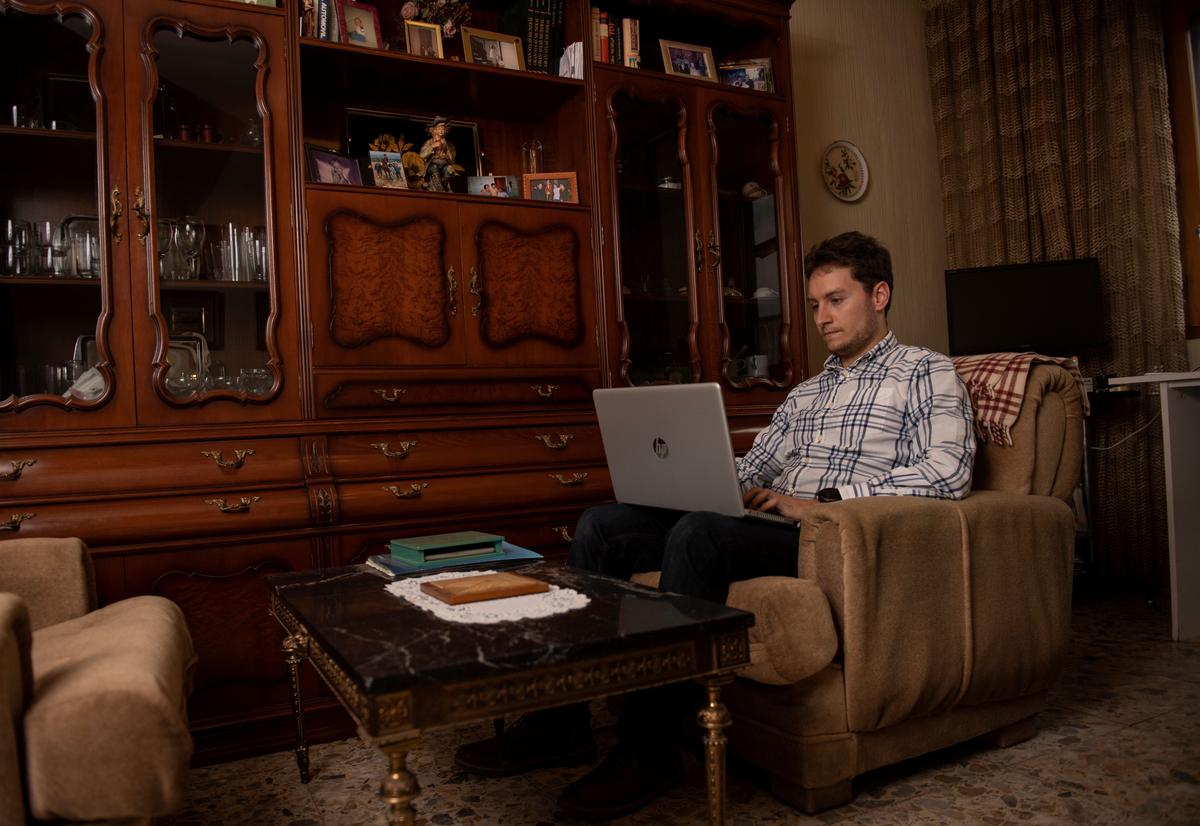 Australian Office Workers Still Reluctant to Return to Workplaces