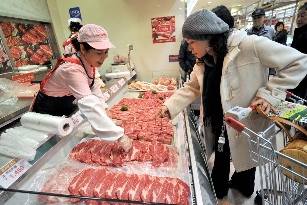 South Korea Cuts Tariffs on Food Imports to Ease Living Costs